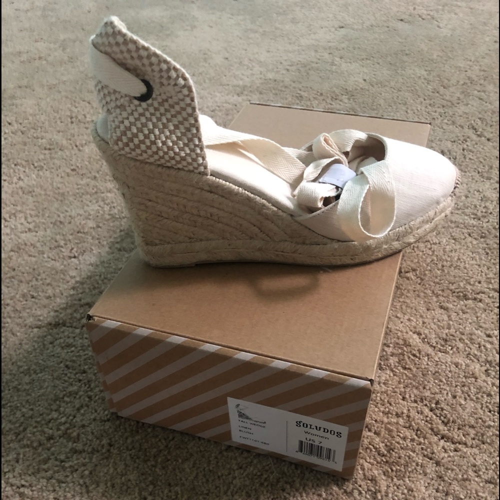 Soludos Tall Wedge sz 7. NWB